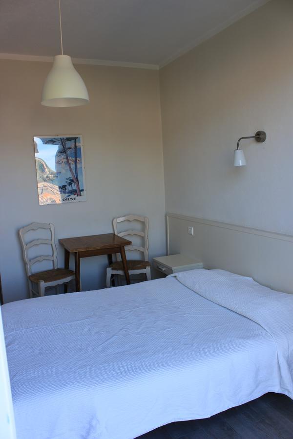 Cargèse Hotel Cyrnos מראה חיצוני תמונה
